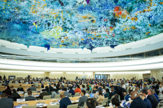 Blick in den Menschenrechtssaal im Palais des Nations in Genf