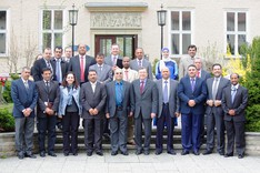 Gruppenbild mit den Besuchern des  Royal Jordanian National Defence College und Vertretern der BAKS